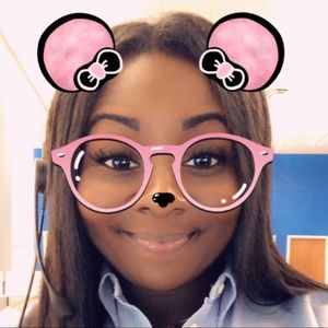 Meet your Posher, Caryn